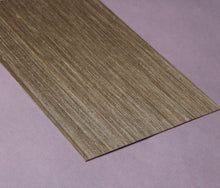 Indlæs billede til gallerivisning Pakke med 16 assorterede plader