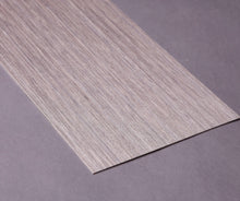 Indlæs billede til gallerivisning Pakke med 16 assorterede plader