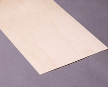 Indlæs billede til gallerivisning Pakke med 16 assorterede plader